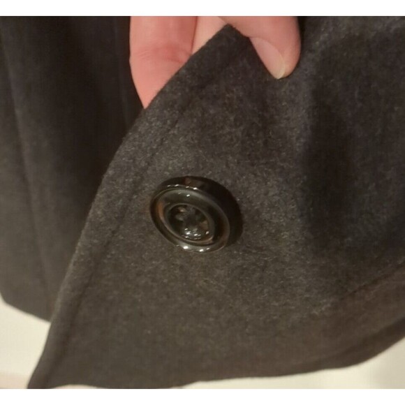 London Fog Wool Blend Pea Coat Womens L Gray 3 Button 90s Y2K Vtg Classic Staple - Picture 5 of 10
